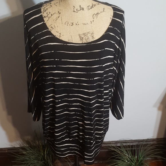 Chico's Tops - CHICO'S BLOUSE